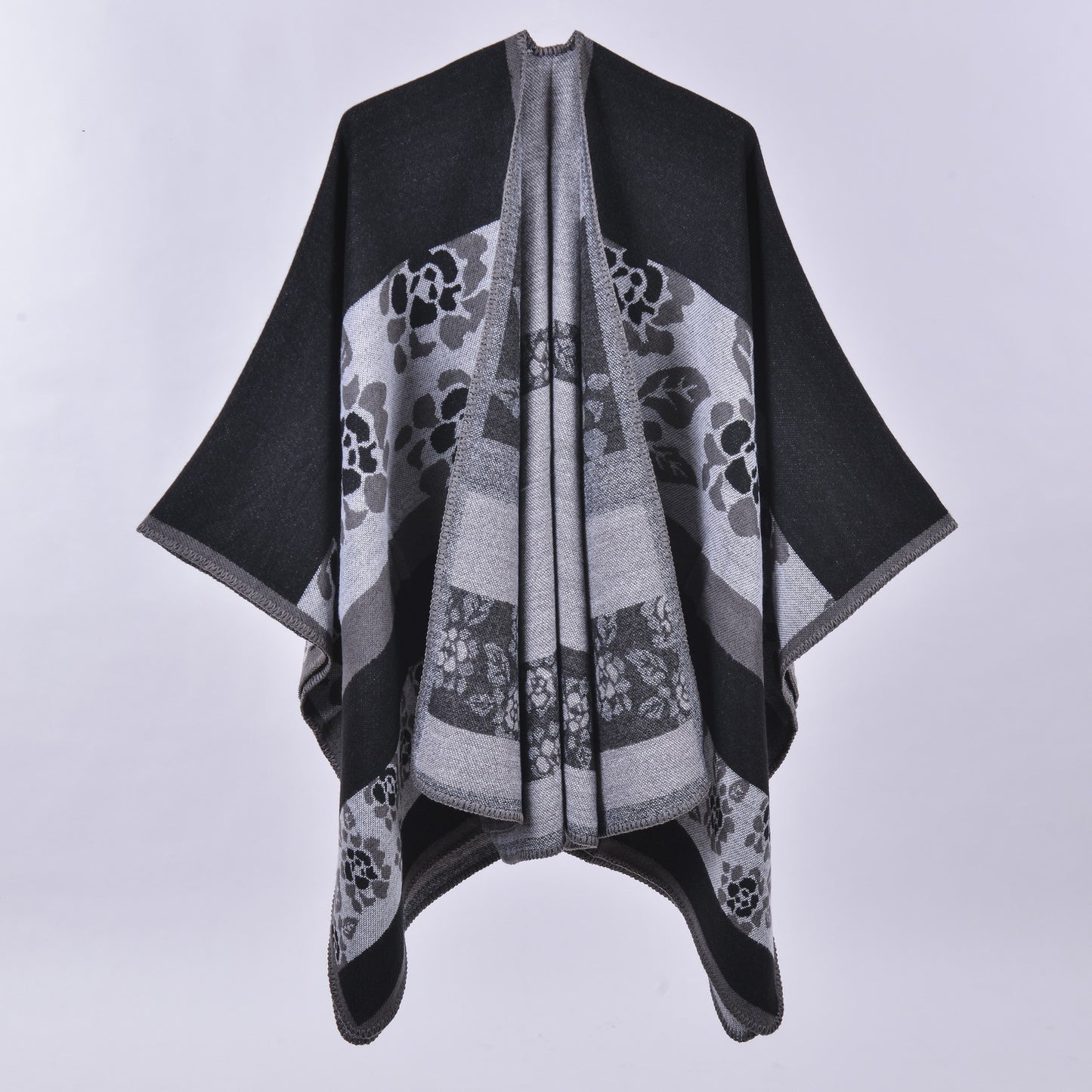 Autumn & Winter Plaid Scarf – Versatile Women’s Shawl for Travel, Casual, and Outdoor Wear